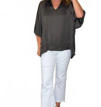 Sofia Collections Maria Silk Top In 46% Viscose, 66% Rayon In Black