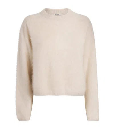 Soft Goat Brushed Cashmere Crew-neck Sweater In White