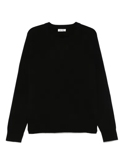 Soft Goat Cashmere Boyfriend Crewneck Jumper In Black