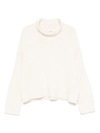 SOFT GOAT CASHMERE JUMPER