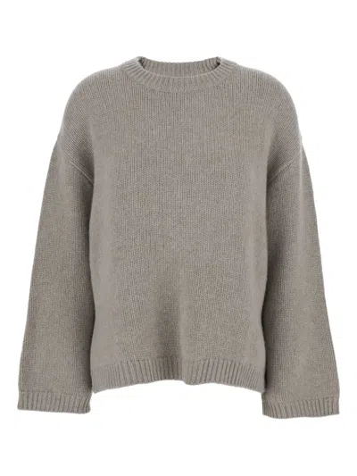SOFT GOAT CASHMERE SWEATER