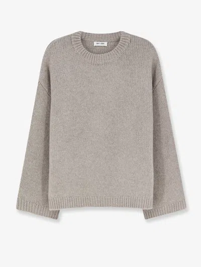 Soft Goat Cashmere Sweater In Gray