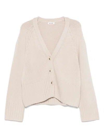Soft Goat Cashmere V-necked Cardigan