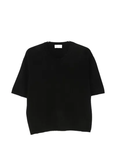 Soft Goat Fine Knit T-shirt In Black