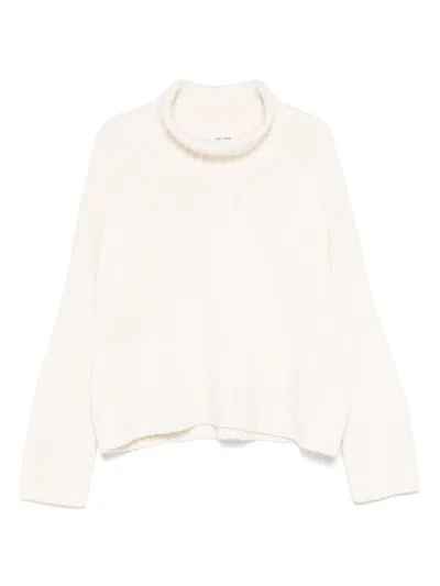 Soft Goat Girlfriend Cashmere Turtle-neck Jumper