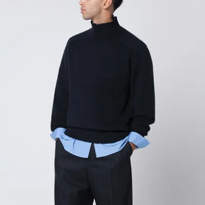 Soft Goat Navy Blue Cashmere Turtleneck Sweater In Black