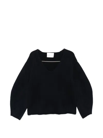Soft Goat Relaxed V-neck Knit Sweater In Black