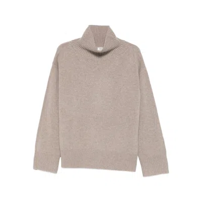 Soft Goat Turtleneck Cashmere Sweater In Gray