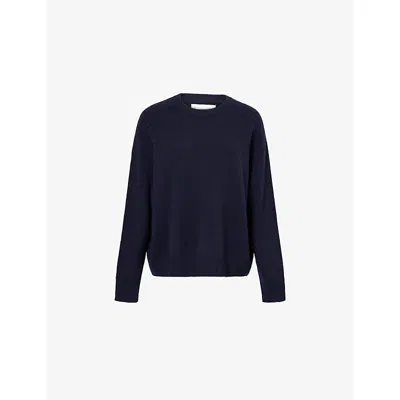 Soft Goat Womens Boyfriend Round-neck Cashmere Jumper Navy Xs In Blue