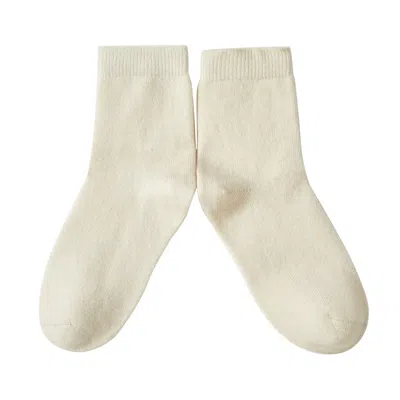 Soft Strokes Silk Women's Wool Quarter-length Socks Set Of Two - Meditating Lamb Collection In Vanilla White