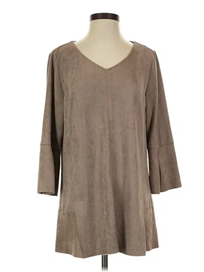 Pre-owned Soft Surroundings 3/4 Sleeve Top Brown Solid Pattern V Neck Tops