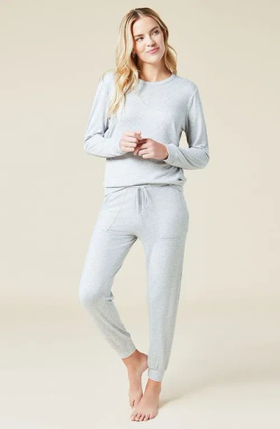 Softies Dream Jersey Long Sleeve Crew Neck Lounge Set With Jogger Pant In Heather Grey