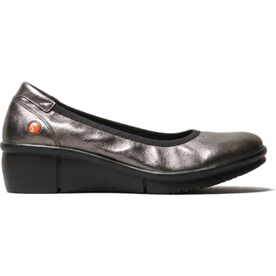 Softinos By Fly London Rem Platform Wedge Pump In Graphite