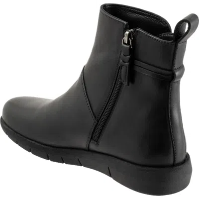Softwalk ® Adelaide Bootie In Black