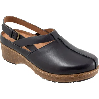 Softwalk ® Arica Slingback Clog In Navy