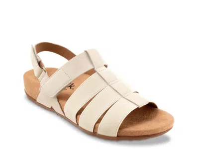 Softwalk Burnaby Sandal In White