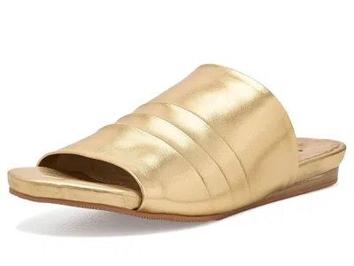 Softwalk Camano 2.0 Women's Sandals Gold: 10.5 M (b)