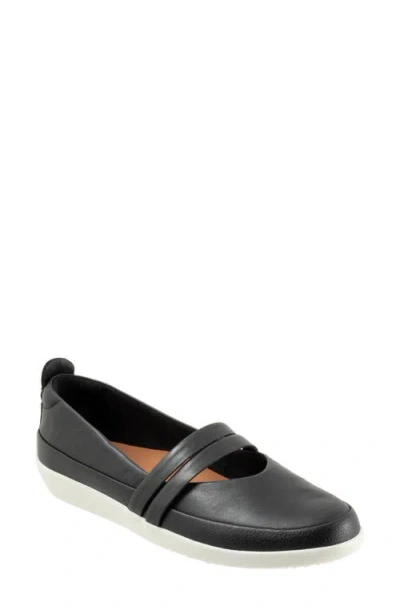Softwalk ® Devon Mary Jane Flat In Black
