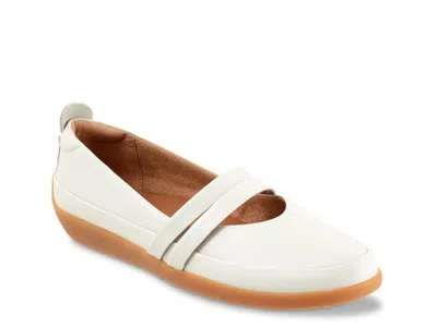 Softwalk Devon Mary Jane Slipon In White