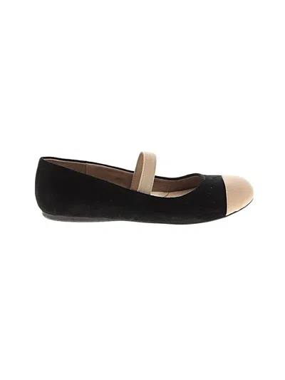Pre-owned Softwalk Flats In Black