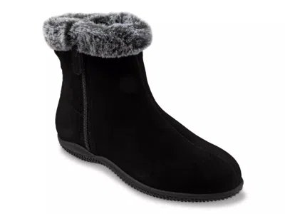 Softwalk Helena Bootie In Black