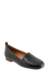 Softwalk ® Kingston Loafer In Black