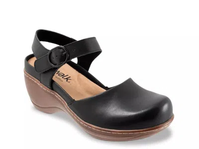 Softwalk Mabelle Clog In Black
