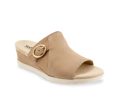 Softwalk Newberry Wedge Sandal In Neutral