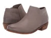 Softwalk Rocklin In Brown