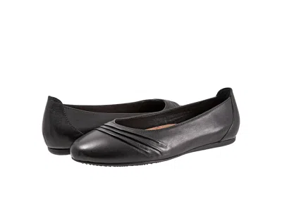 Softwalk Safi In Black