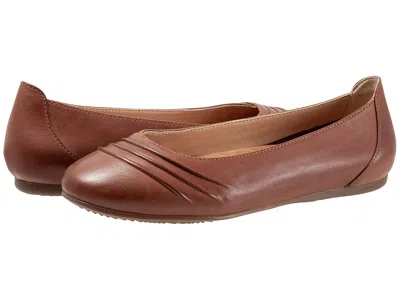 Softwalk Safi In Brown