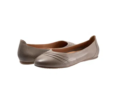 Softwalk Safi In Green