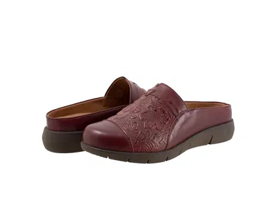 Softwalk San Marcos Tooling In Red