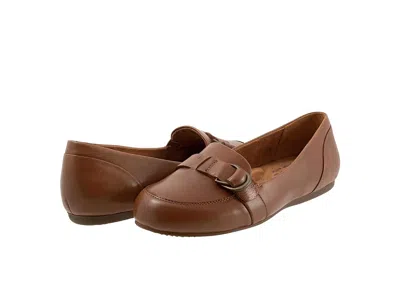 Softwalk Serra In Brown