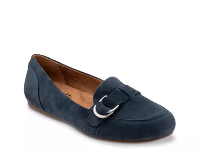 Softwalk Serra Flat In Blue