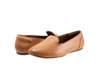 Softwalk Shelby Women's Flat Shoes Luggage: 6.5 W (d) In Brown