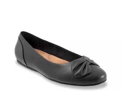 Softwalk Sofia Ballet Flat In Black