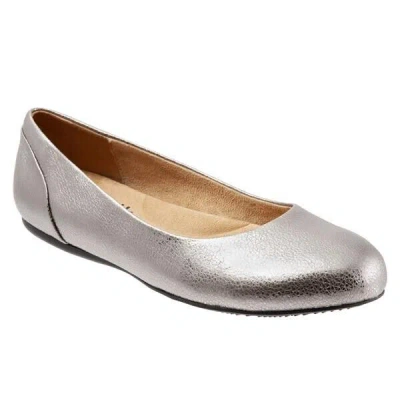 Softwalk Sonoma Ballet Flat Womens Us 7 Platinum Leather Slip On Comfort Zpo2578