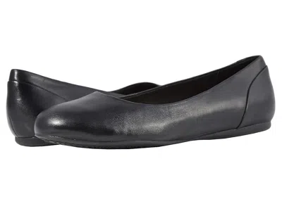 Softwalk Sonoma In Black