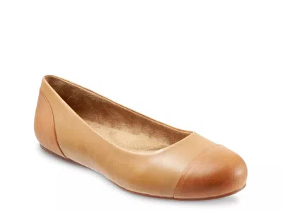 Softwalk Sonoma Cap Toe Ballet Flat In Gold
