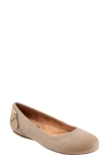 Softwalk ® Sydney Flat In Taupe Suede