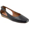 Softwalk ® Venice Flat In Navy