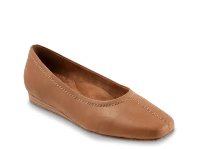 Softwalk Vera Cruz Ballet Flat In Brown