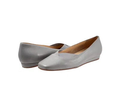 Softwalk Vianna Women's Shoes Misty Blue: 10.5 M (b), Leather