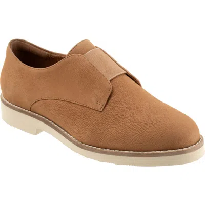 Softwalk ® Wexford Loafer In Luggage Nubuck