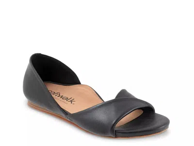 Softwalk Wide Width Cypress Sandal In Black