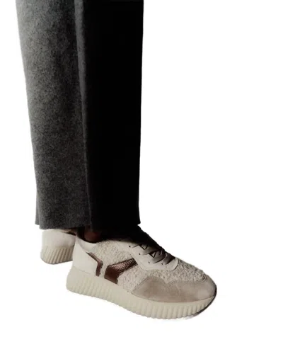 Softwaves Women's Alanza Sneaker In Creme In Sand