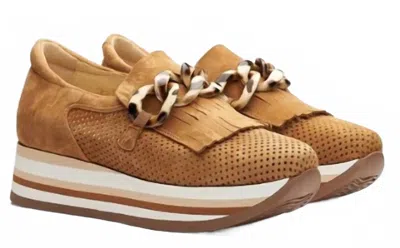 Softwaves Women's Carly Platform Sneakers In Cognac In Brown