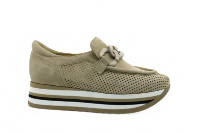 Softwaves Women's Cassie Slip-on Sneaker In Creme In Green