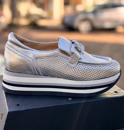 Softwaves Women's Cassie Sneakers In Silver